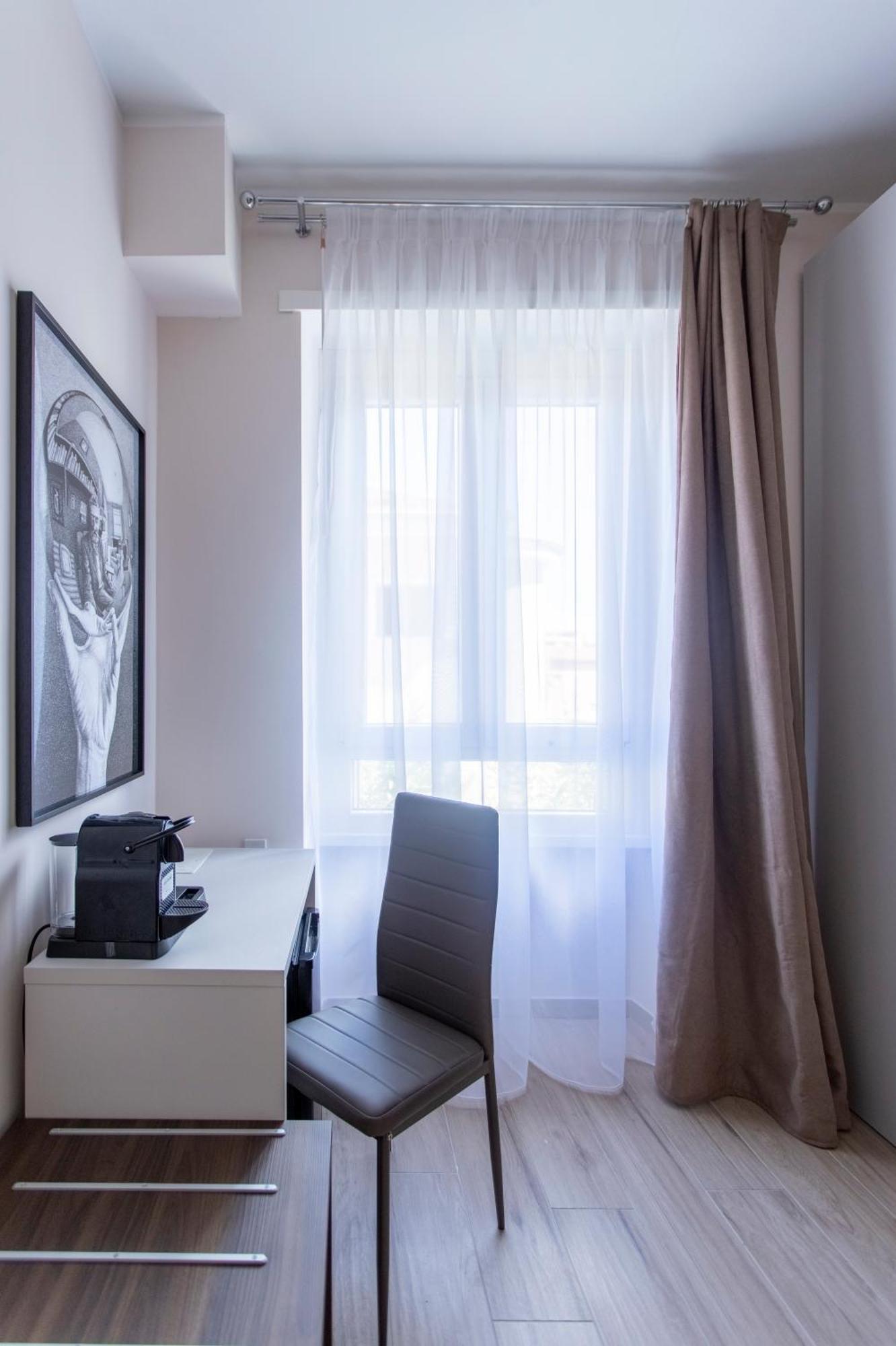 Mama Guest House Ciampino Exteriör bild